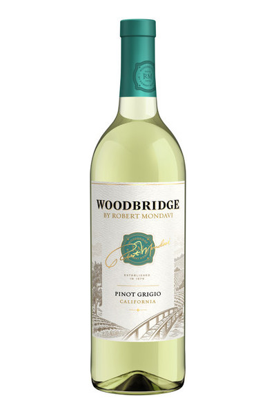 images/wine/WHITE WINE/Woodbridge Pinot Grigio 750ml.jpg